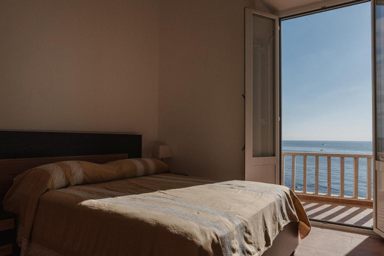 Be Your Home - Appartamento 4 Camere Sul Mare Scesa Al Mare Privata Santa Marinella Kültér fotó