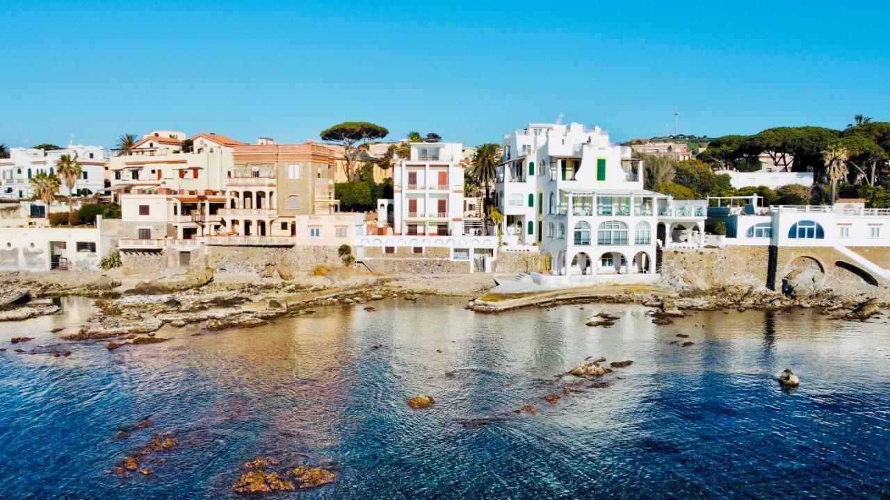 Be Your Home - Appartamento 4 Camere Sul Mare Scesa Al Mare Privata Santa Marinella Kültér fotó