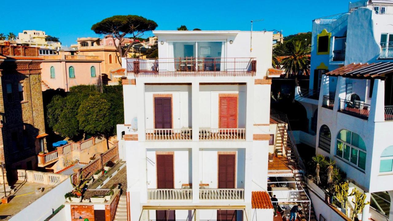 Be Your Home - Appartamento 4 Camere Sul Mare Scesa Al Mare Privata Santa Marinella Kültér fotó