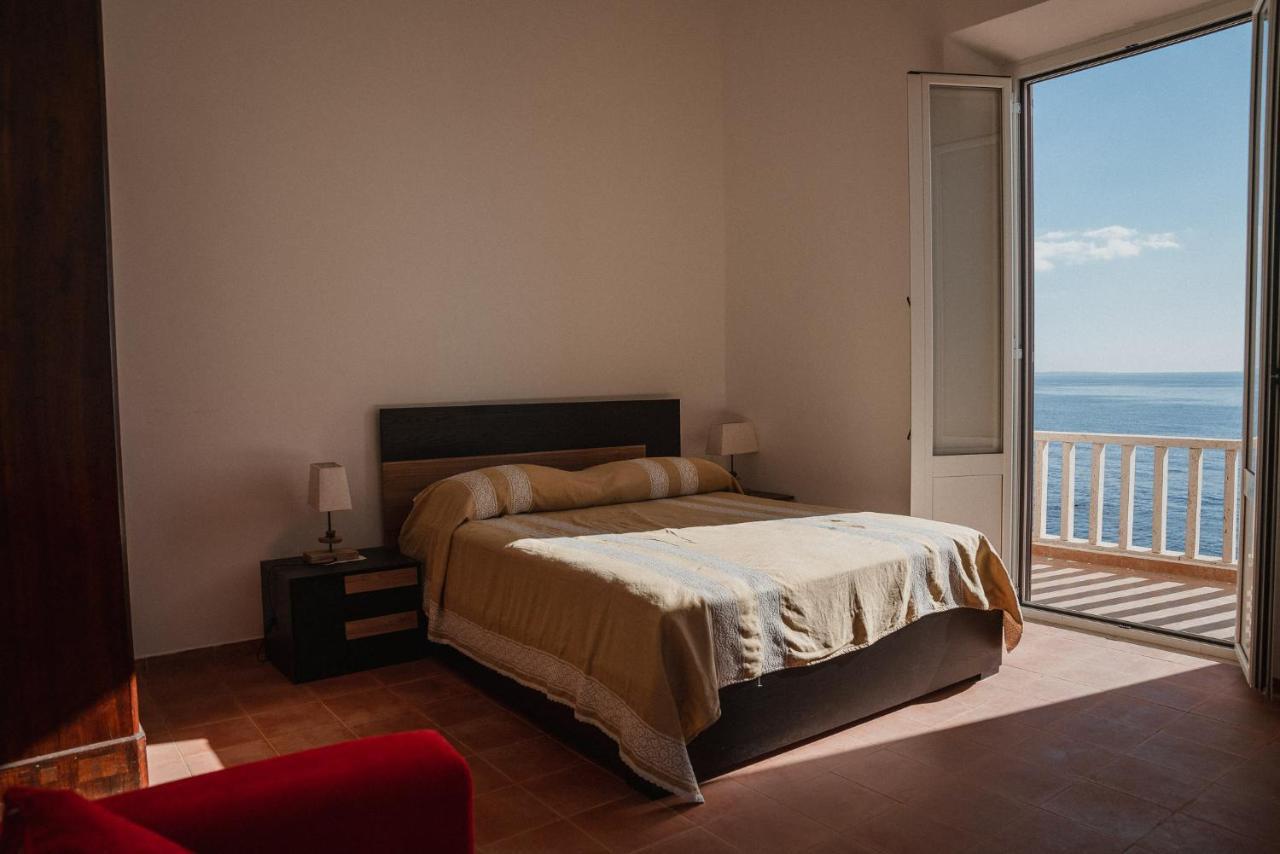 Be Your Home - Appartamento 4 Camere Sul Mare Scesa Al Mare Privata Santa Marinella Kültér fotó