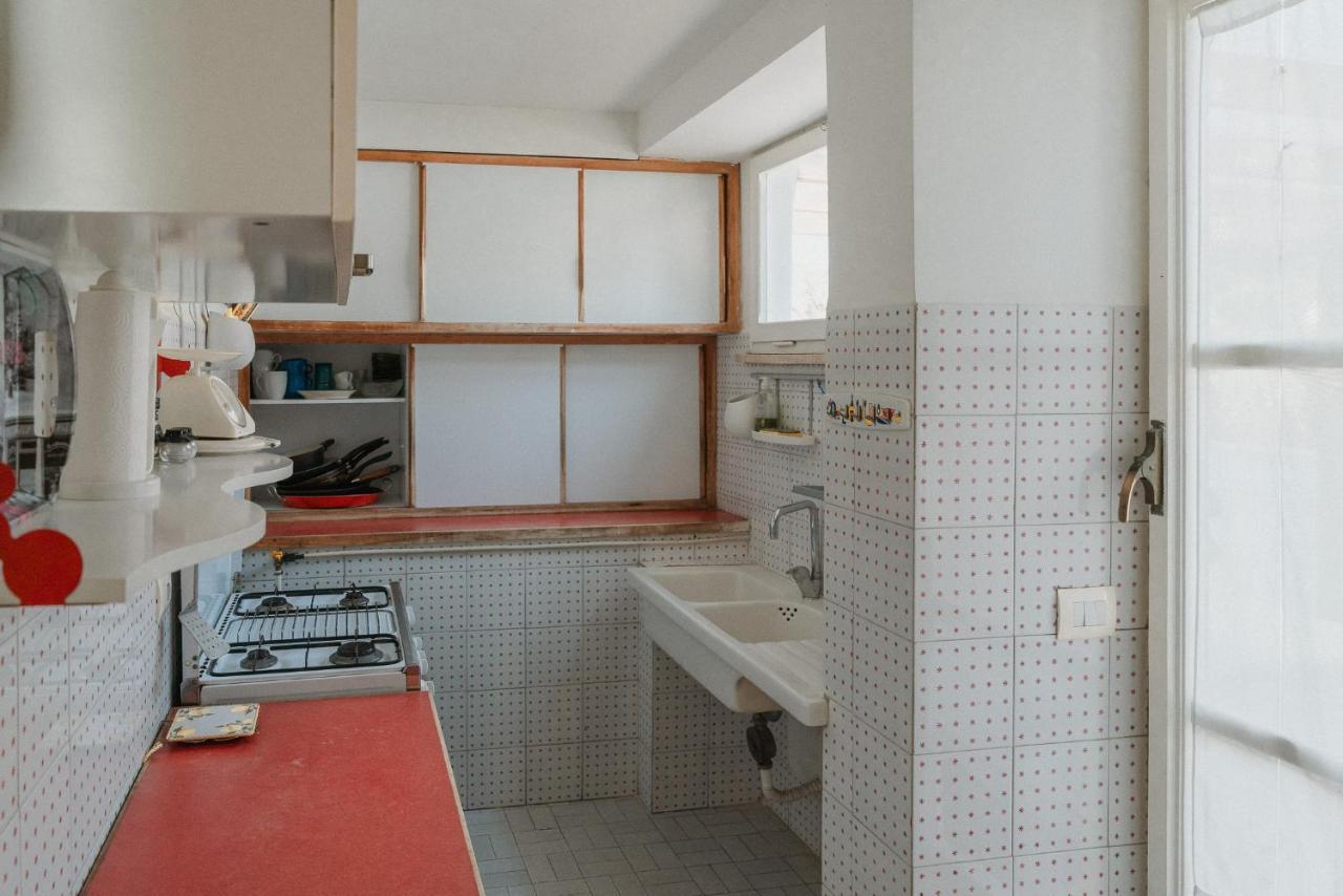 Be Your Home - Appartamento 4 Camere Sul Mare Scesa Al Mare Privata Santa Marinella Kültér fotó