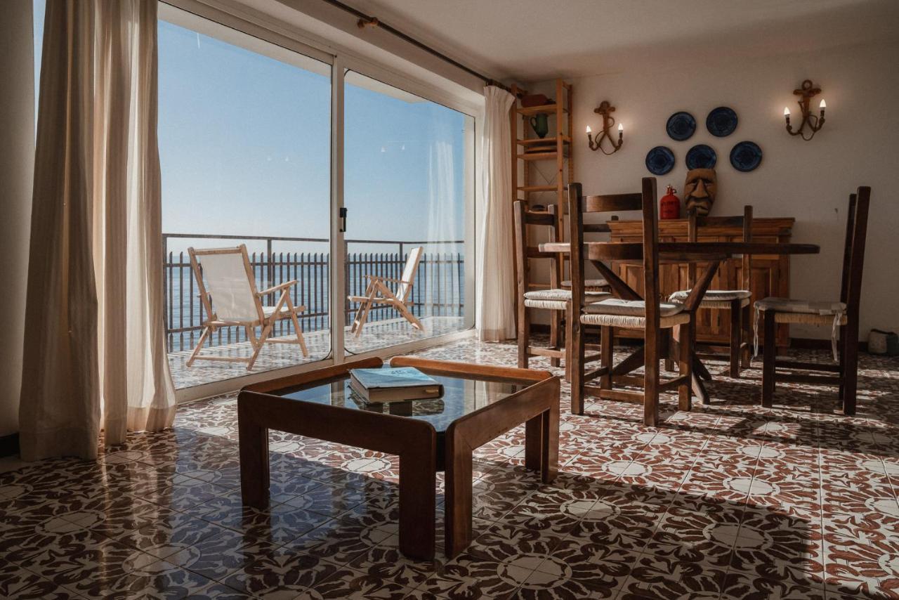 Be Your Home - Appartamento 4 Camere Sul Mare Scesa Al Mare Privata Santa Marinella Kültér fotó
